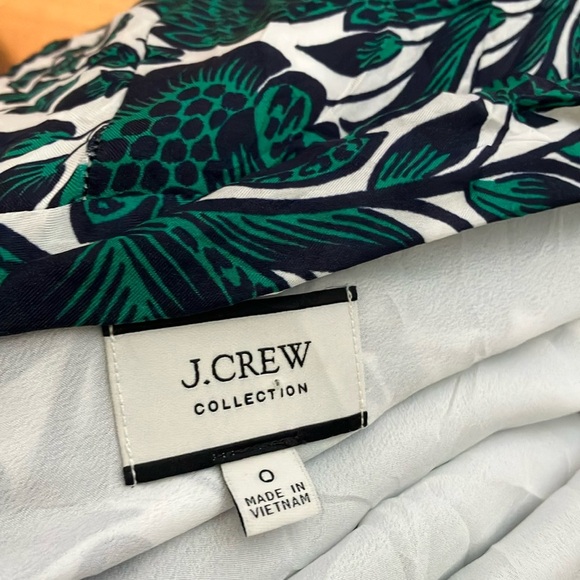 J. Crew Collection 100% Silk Asymetrical Green Floral Women's Dress - Picture 6 of 6